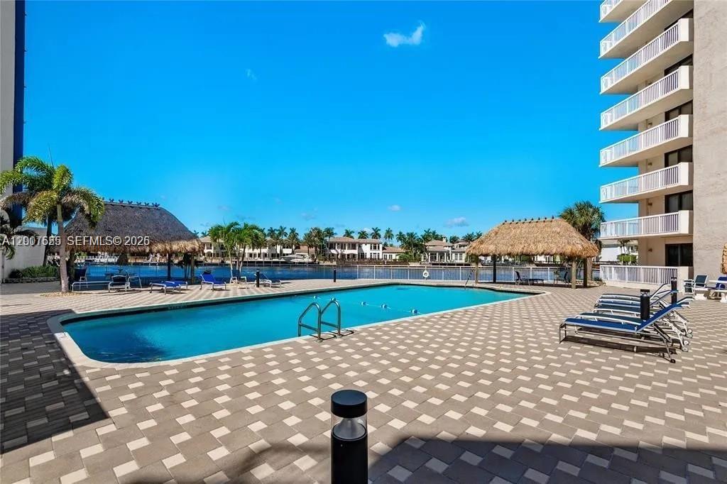 Photo of 1600 Ocean Dr  #17D, Hollywood, Florida, 33019 - 