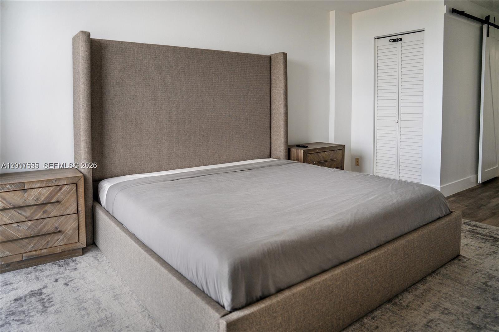 Photo of 1600 Ocean Dr  #17D, Hollywood, Florida, 33019 - 