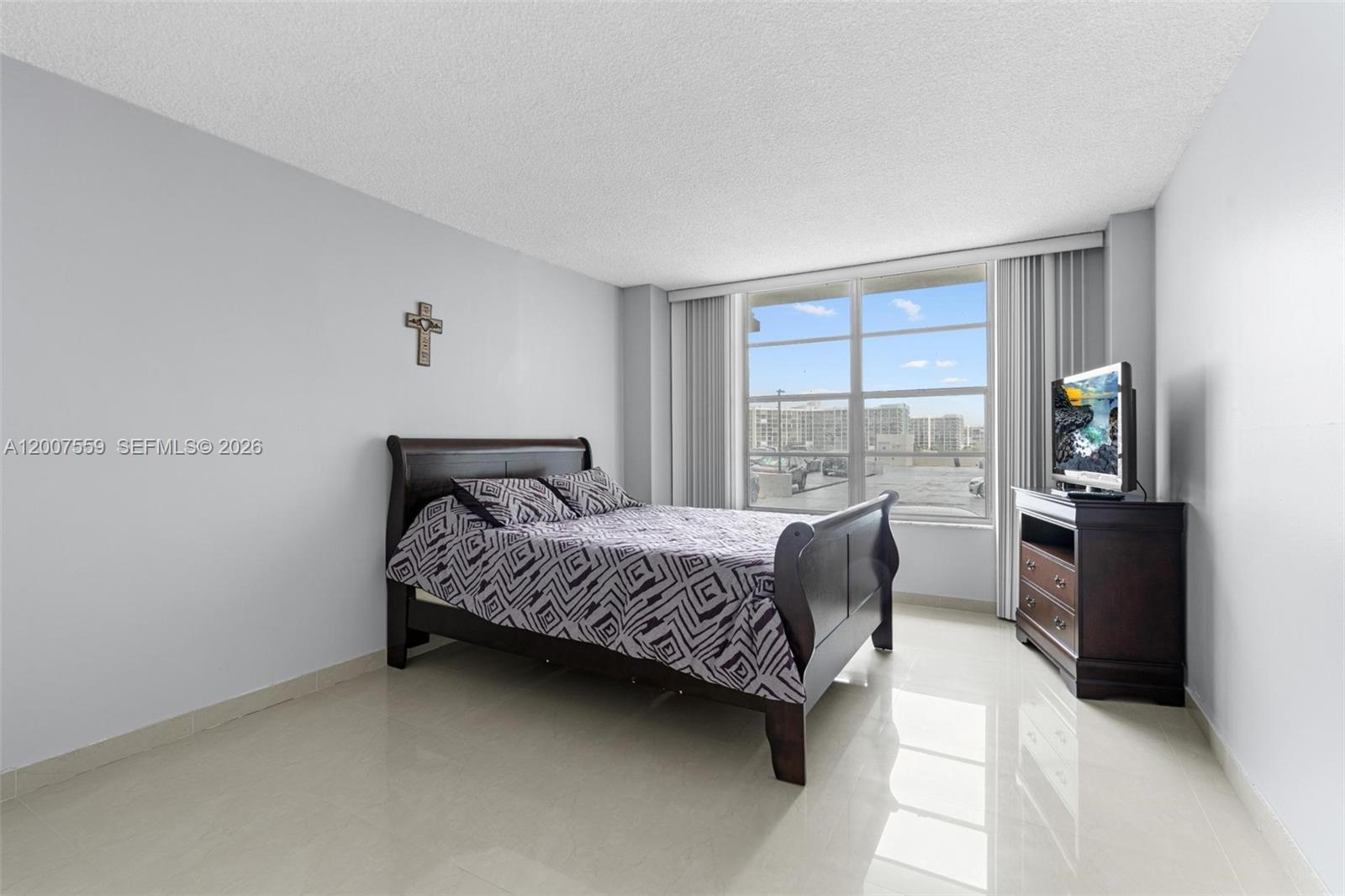 Photo of 3800 Ocean Dr  #301, Hollywood, Florida, 33019 - 