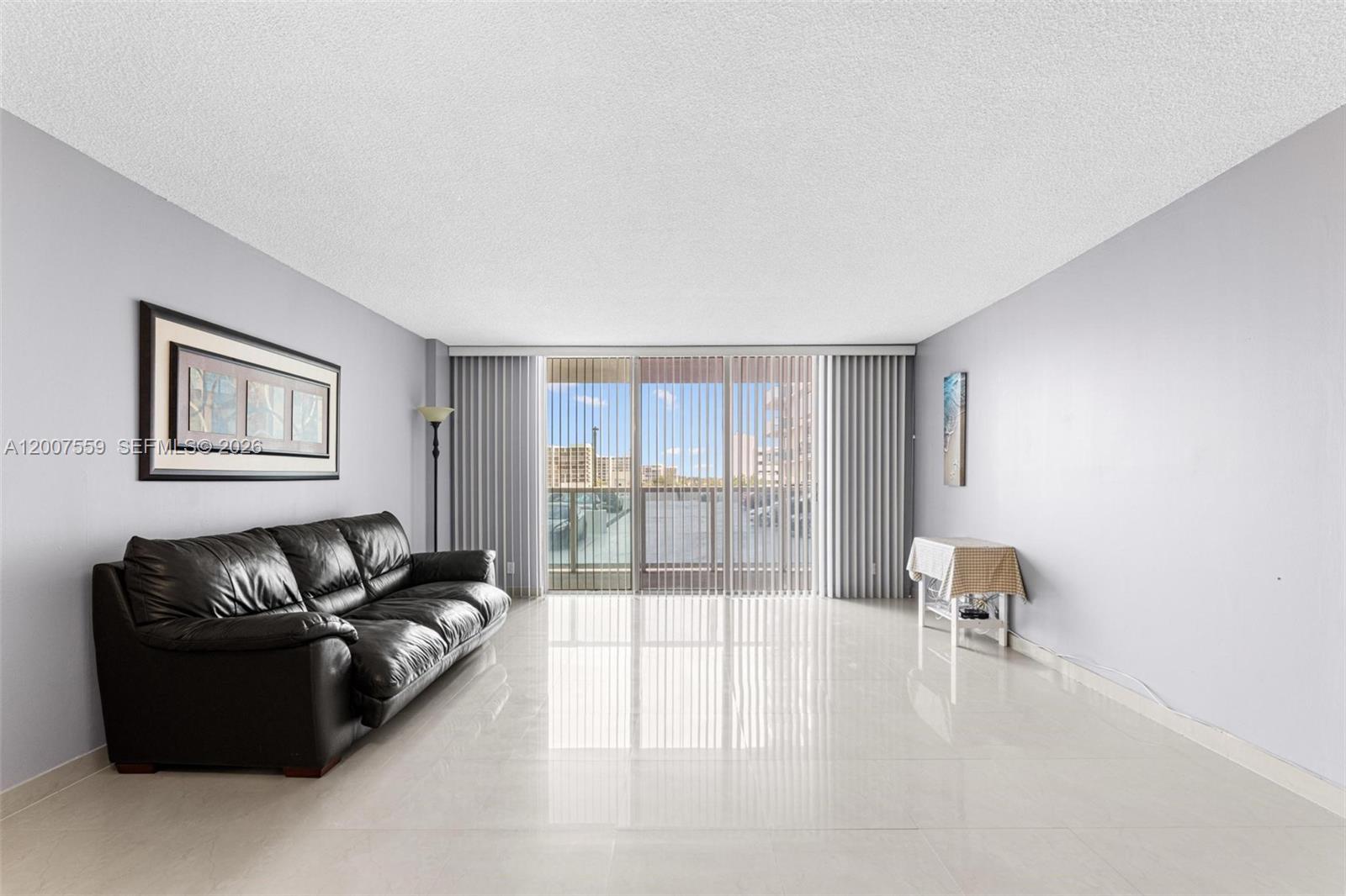 Photo of 3800 Ocean Dr  #301, Hollywood, Florida, 33019 - 