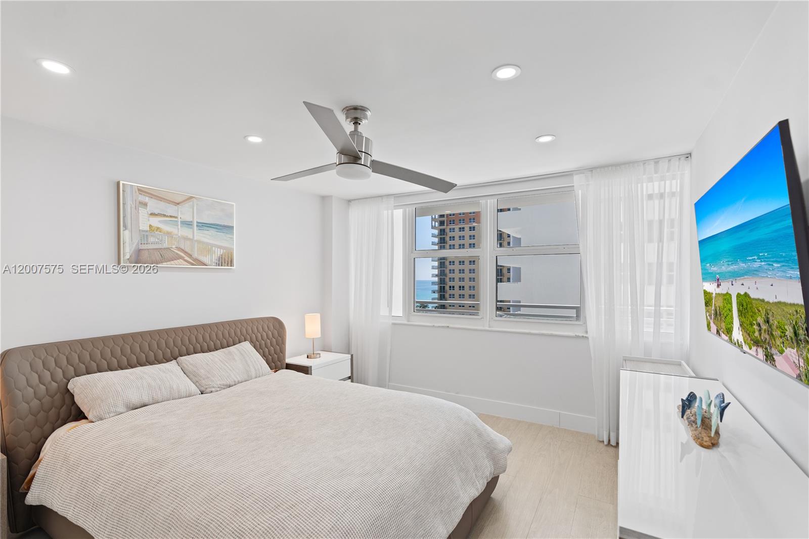 Photo of 2030 Ocean Dr  #918, Hallandale Beach, Florida, 33009 - 