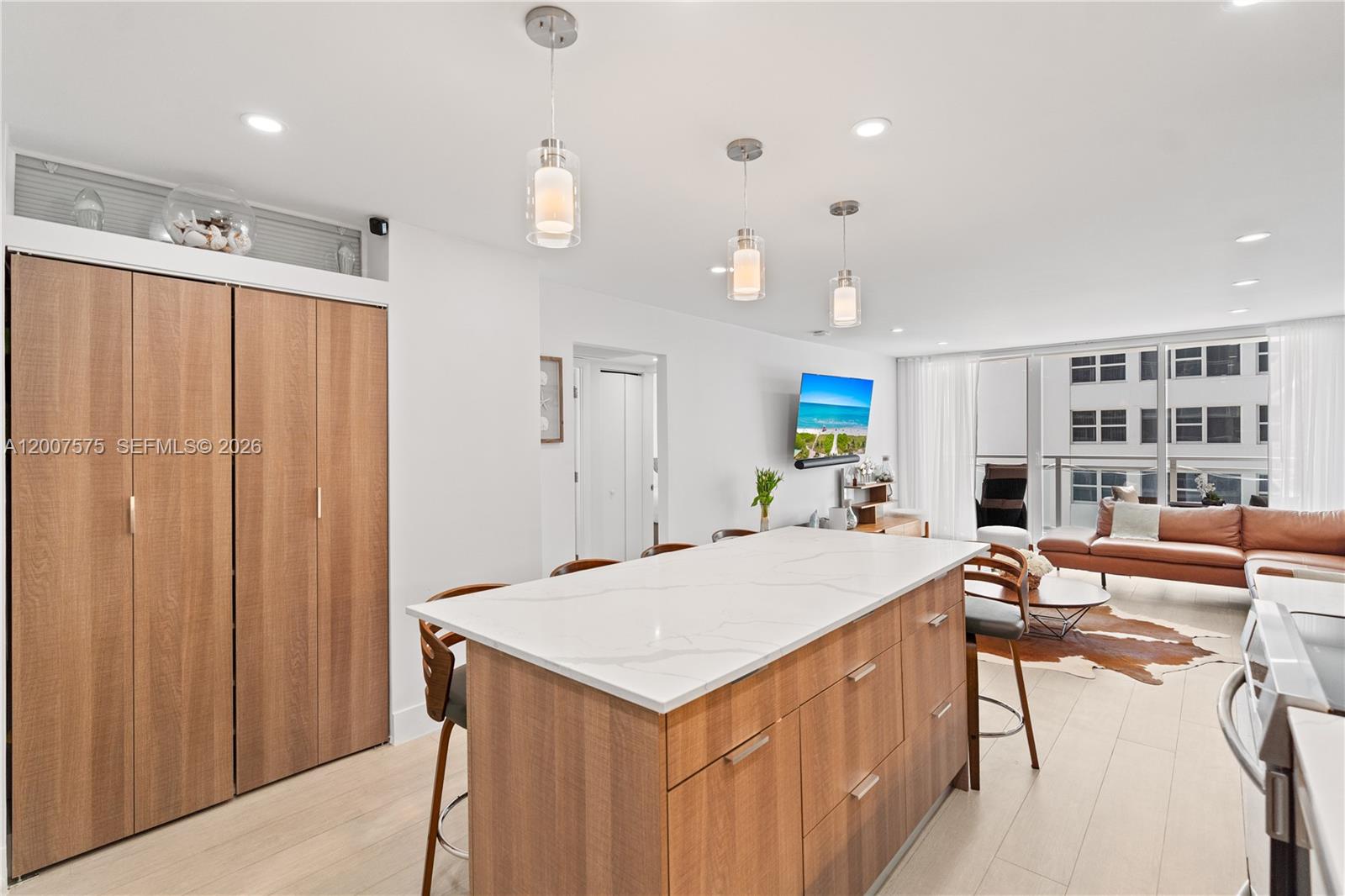 Photo of 2030 Ocean Dr  #918, Hallandale Beach, Florida, 33009 - 