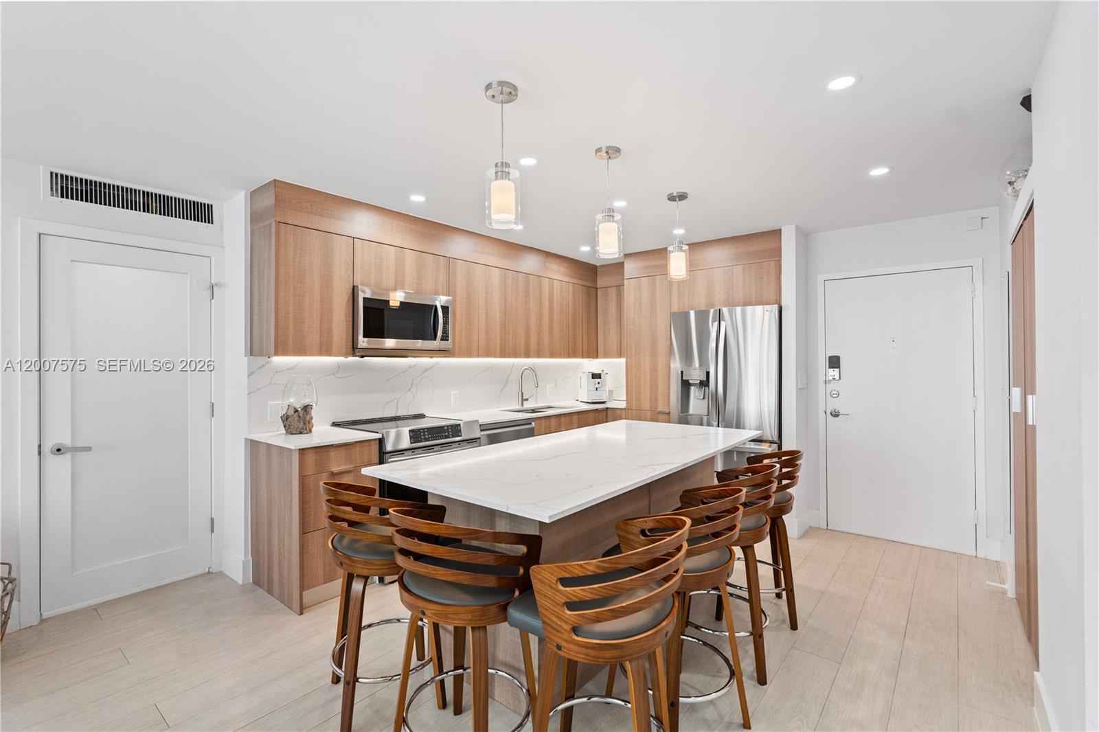 Photo of 2030 Ocean Dr  #918, Hallandale Beach, Florida, 33009 - 