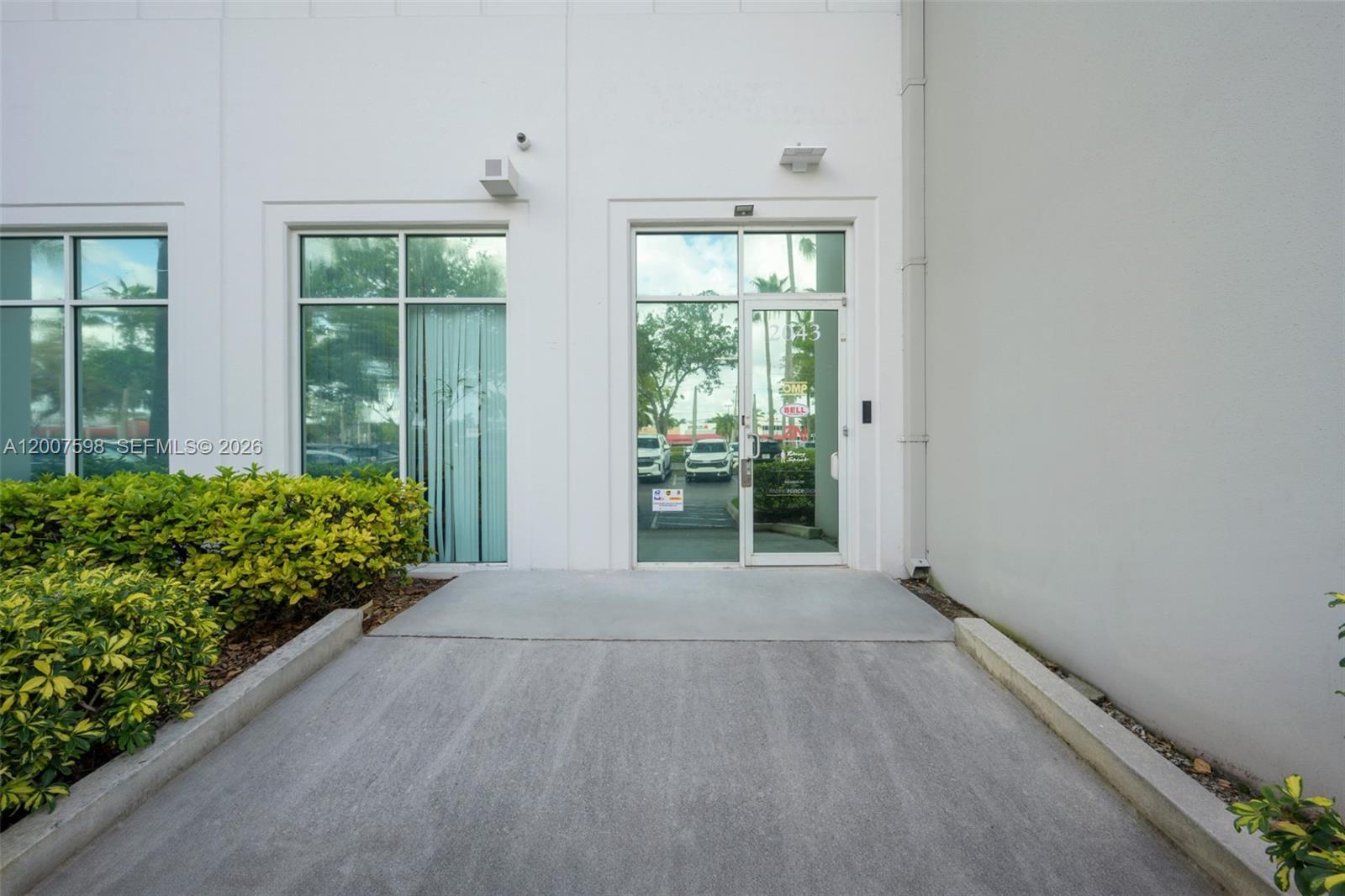   /   sq. ft. $ 2026-04-24 0 Photo