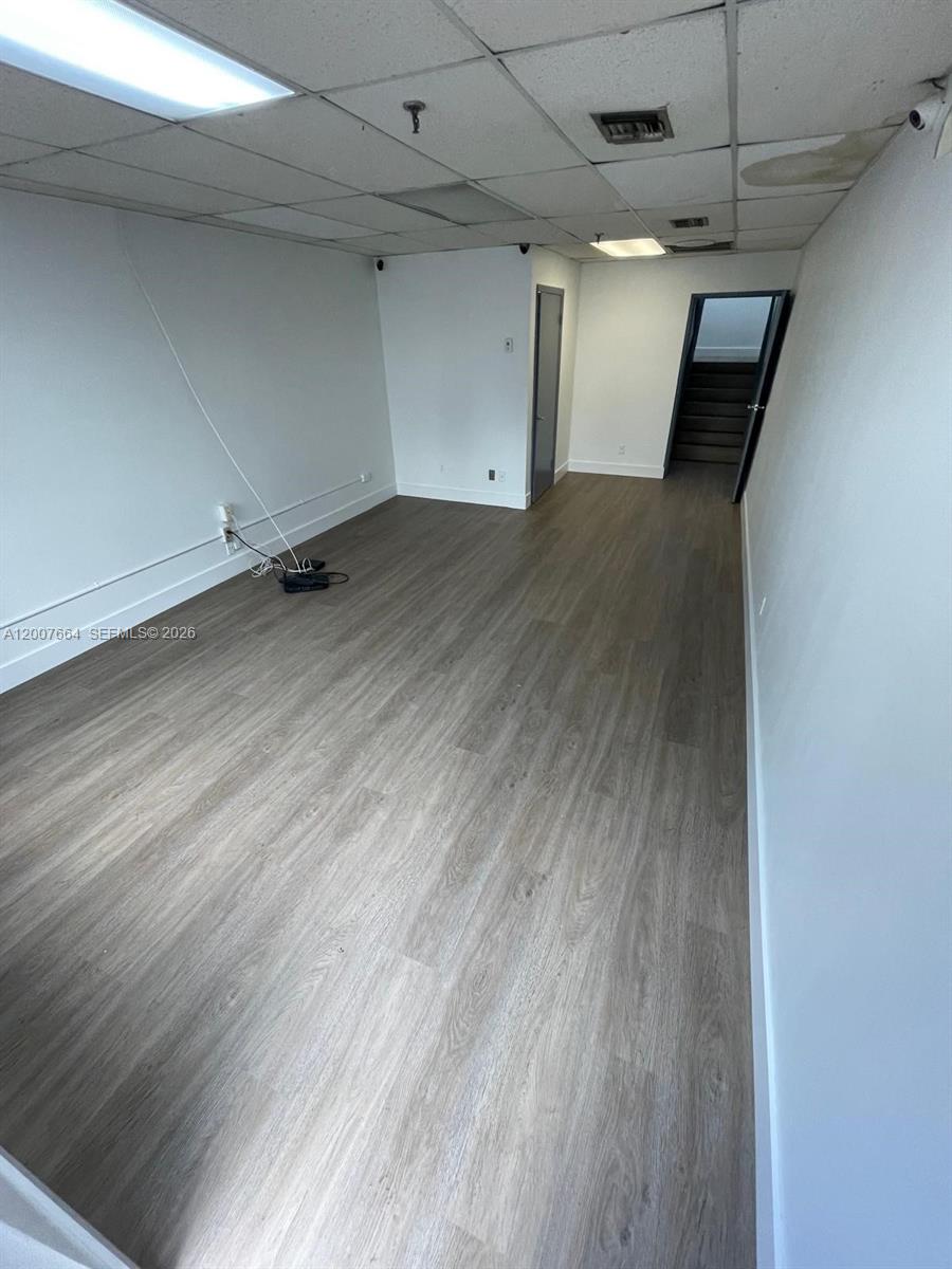 7  /   sq. ft. $ 2026-04-25 0 Photo