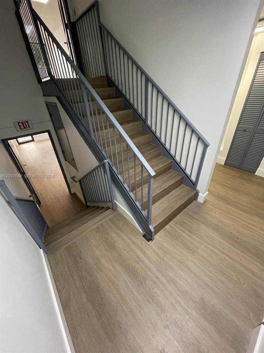 7  /   sq. ft. $ 2026-04-25 0 Photo