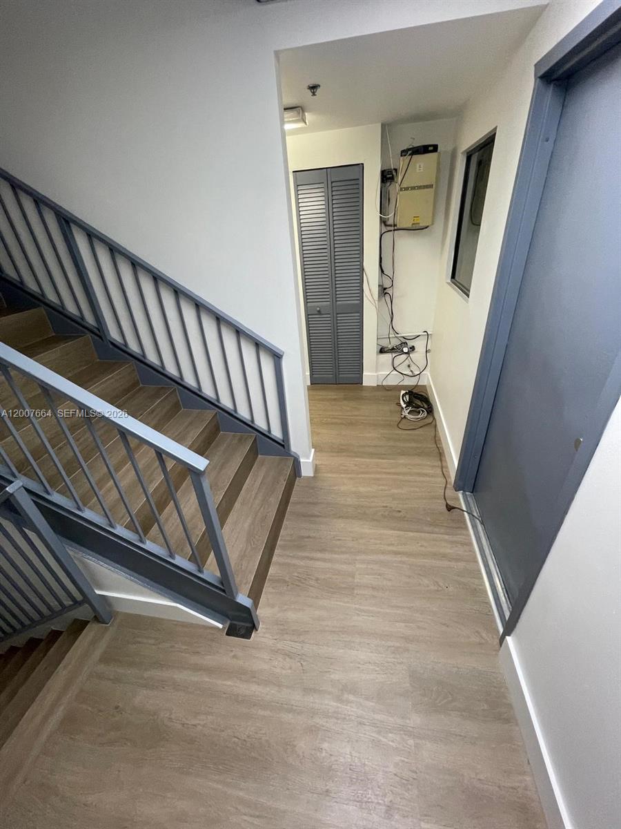 7  /   sq. ft. $ 2026-04-25 0 Photo