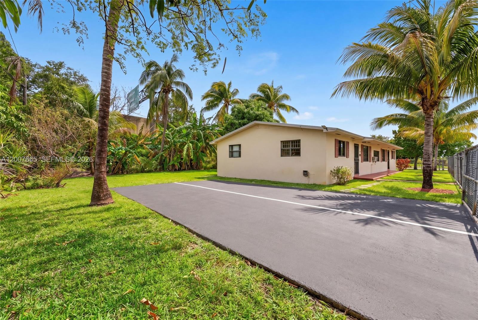  /  2155 sq. ft. $ 2026-05-11 0 Photo