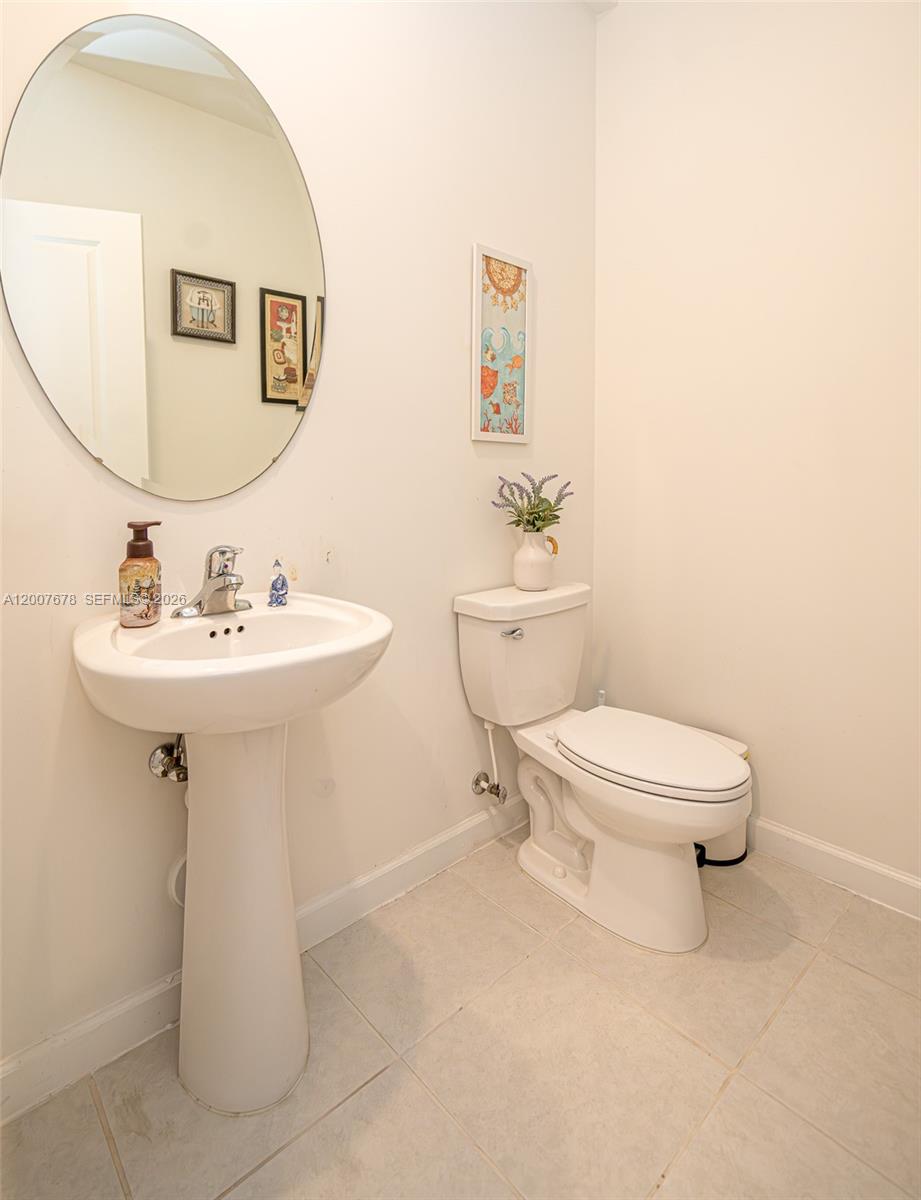 28643 4 / 3 1916 sq. ft. $ 2026-04-25 0 Photo