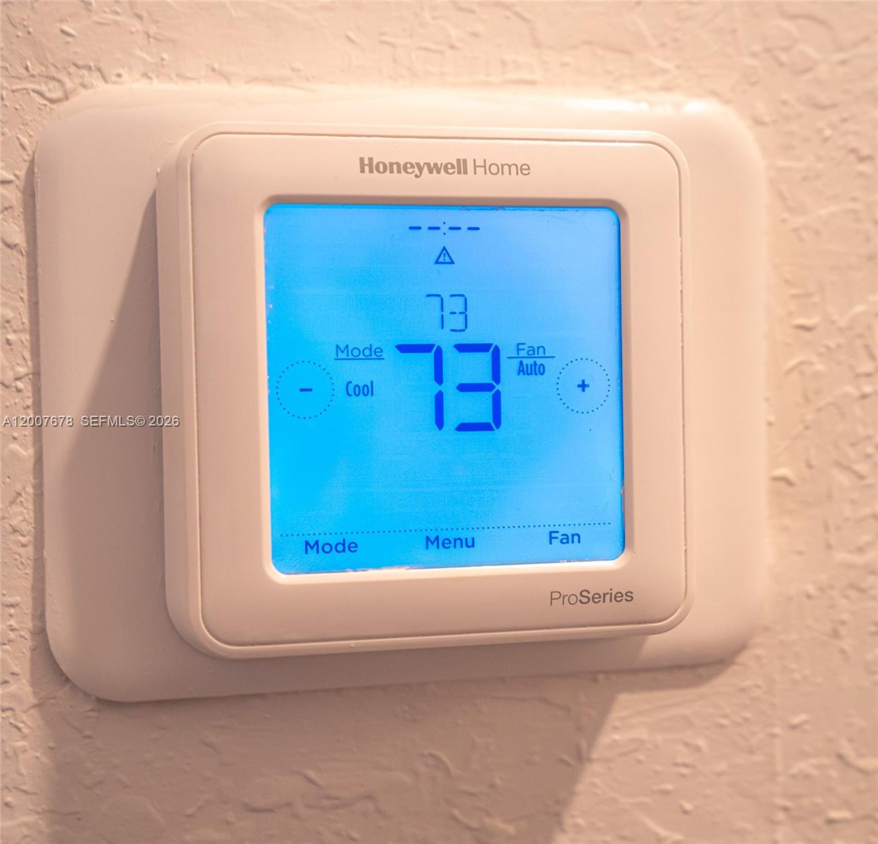 28643 4 / 3 1916 sq. ft. $ 2026-04-25 0 Photo