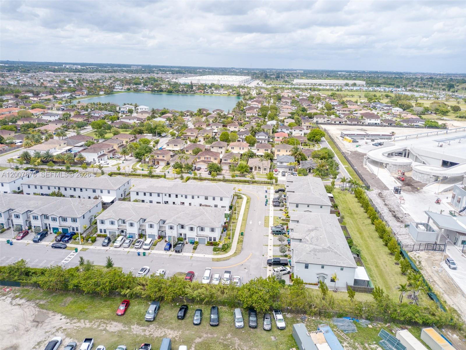 28643 4 / 3 1916 sq. ft. $ 2026-04-25 0 Photo