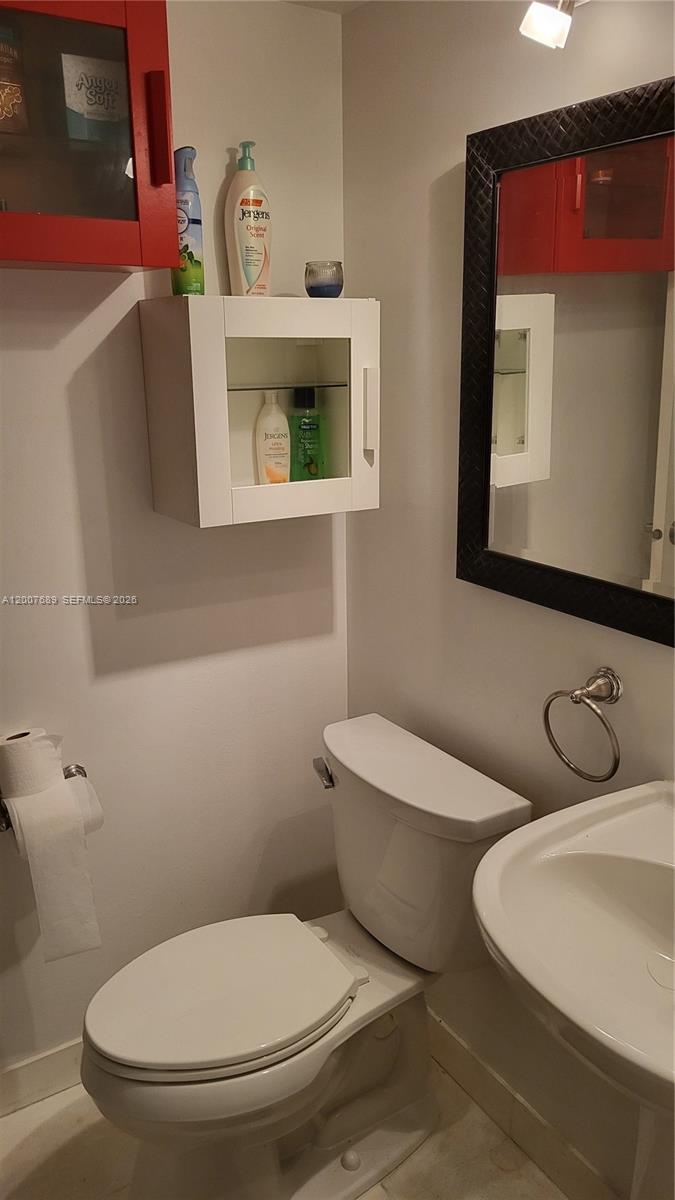 Photo of 3475 Country Club Dr  #409, Aventura, Florida, 33180 - 