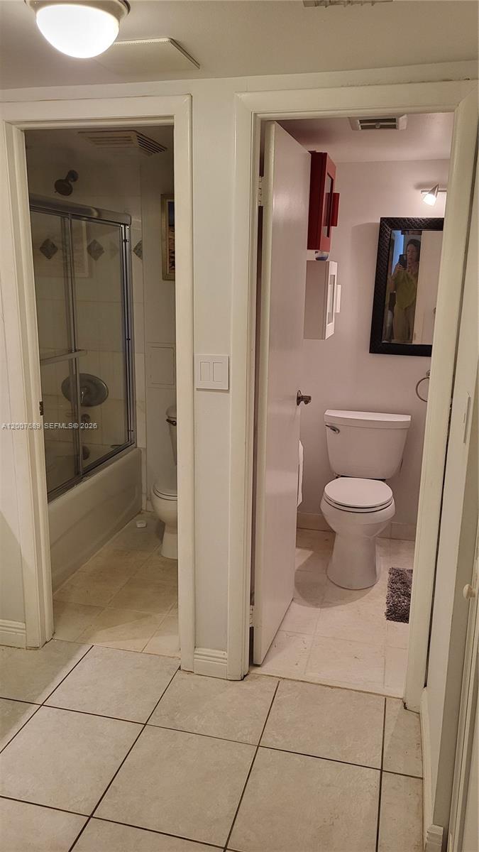 Photo of 3475 Country Club Dr  #409, Aventura, Florida, 33180 - 