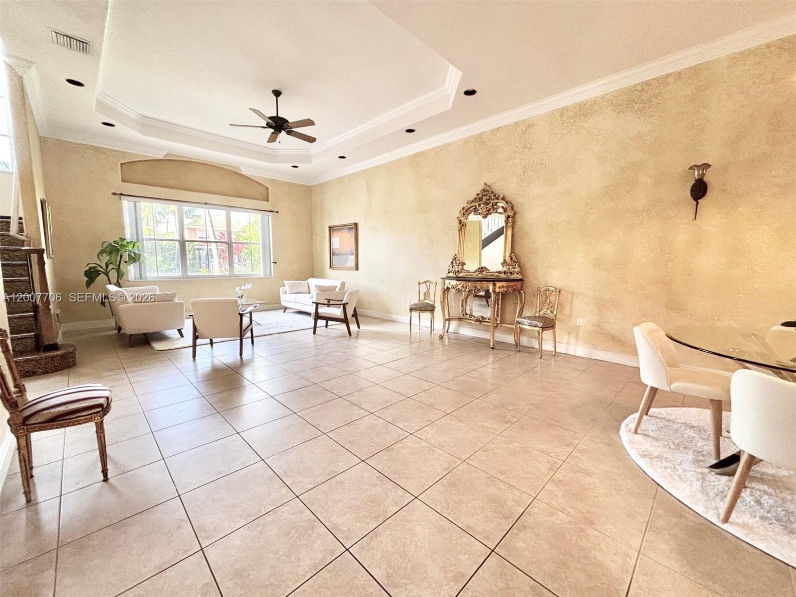 Photo of 1141 Waterside Ln  (1141), Hollywood, Florida, 33019 - Formal living room