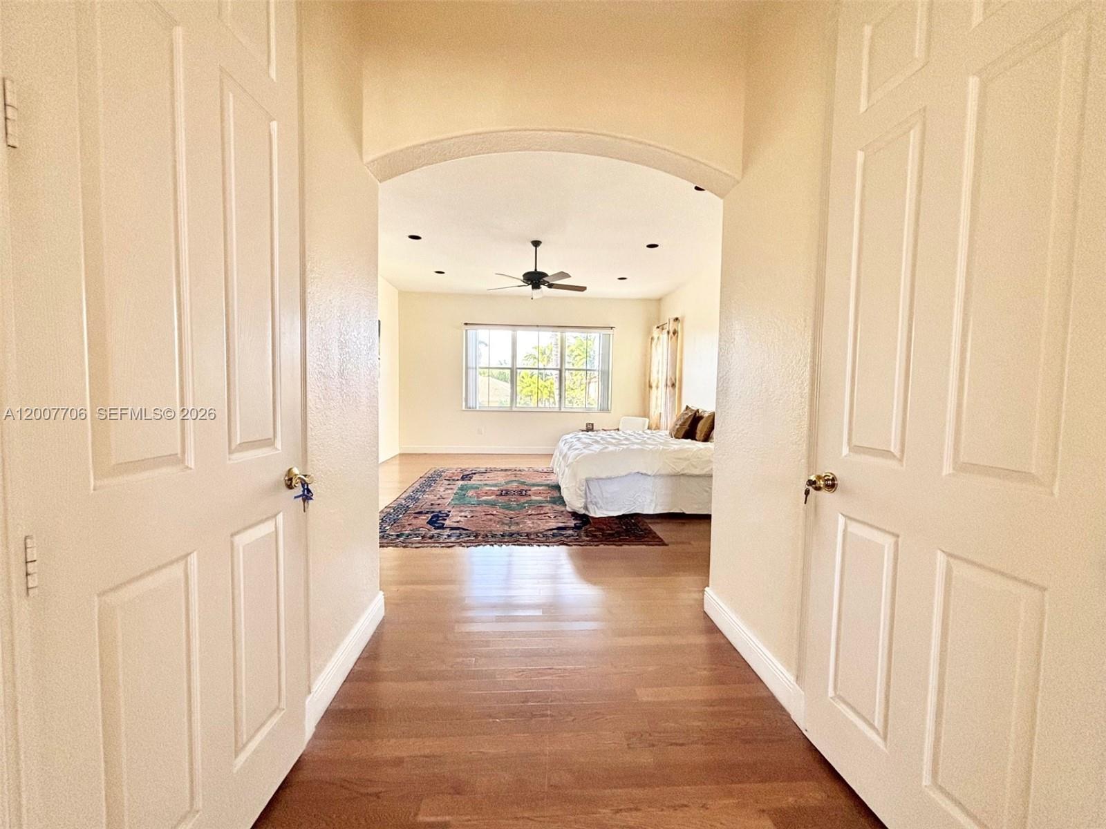 Photo of 1141 Waterside Ln  (1141), Hollywood, Florida, 33019 - 