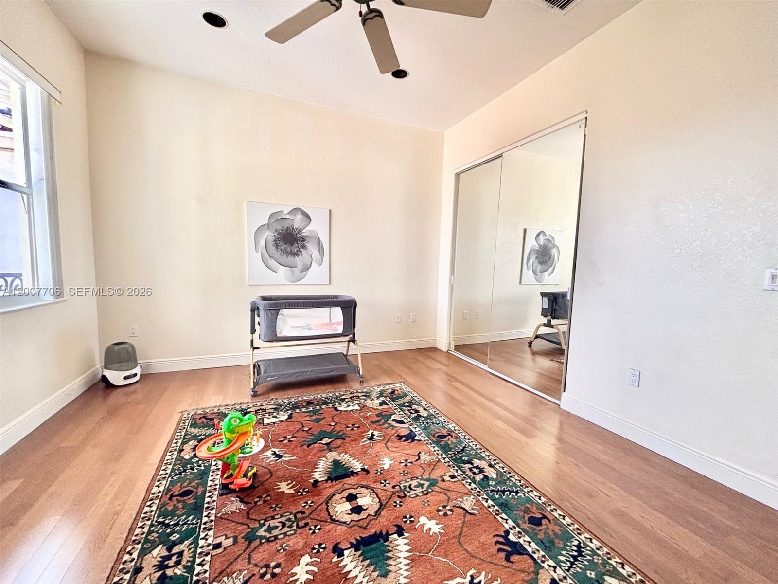 Photo of 1141 Waterside Ln  (1141), Hollywood, Florida, 33019 - 