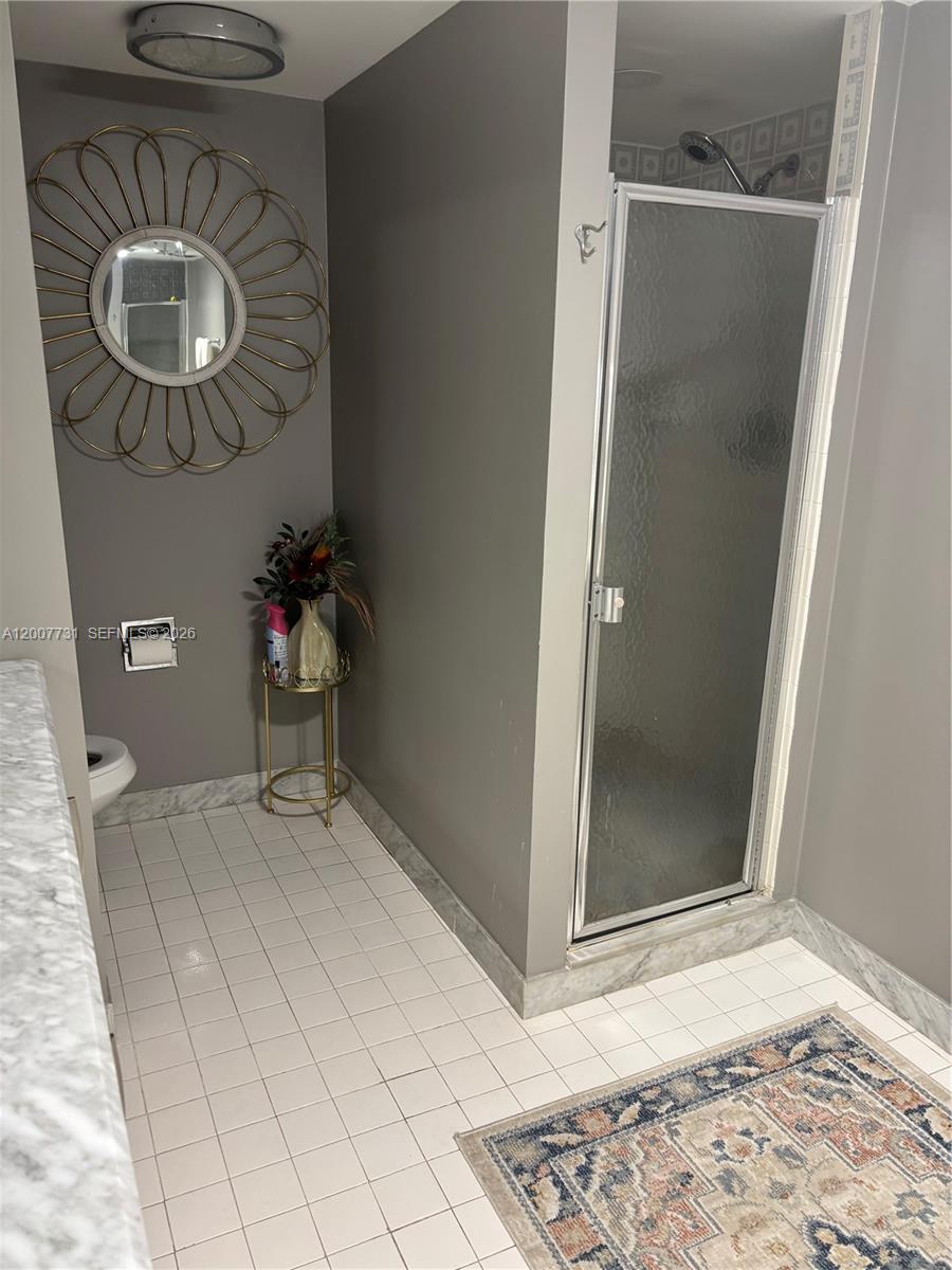 Photo of 1865 Ocean Dr  #4L, Hallandale Beach, Florida, 33009 - 