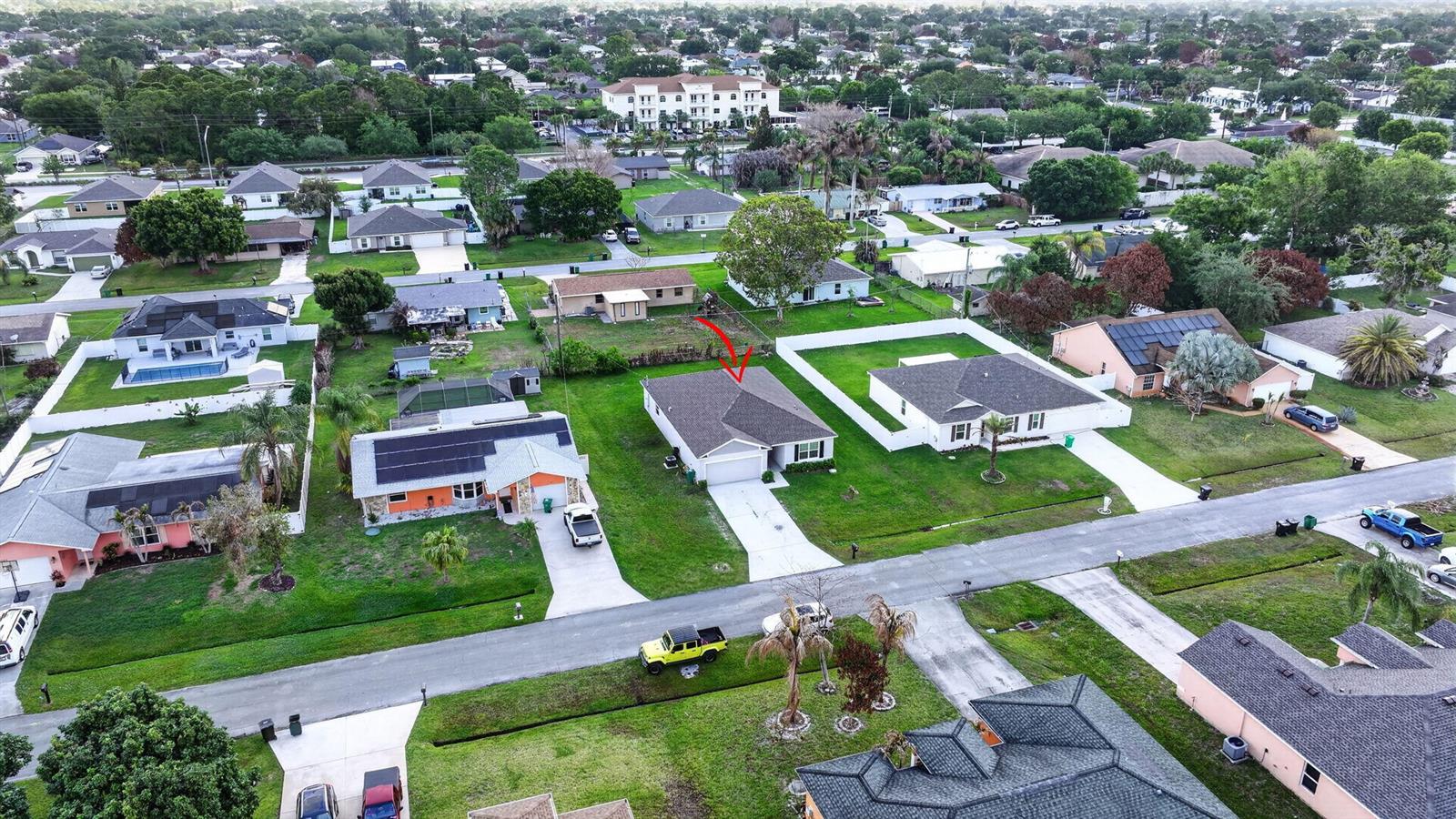 Ver detalles 535 4 / 2 1874 sq. ft. $ 2026-05-29 0 foto