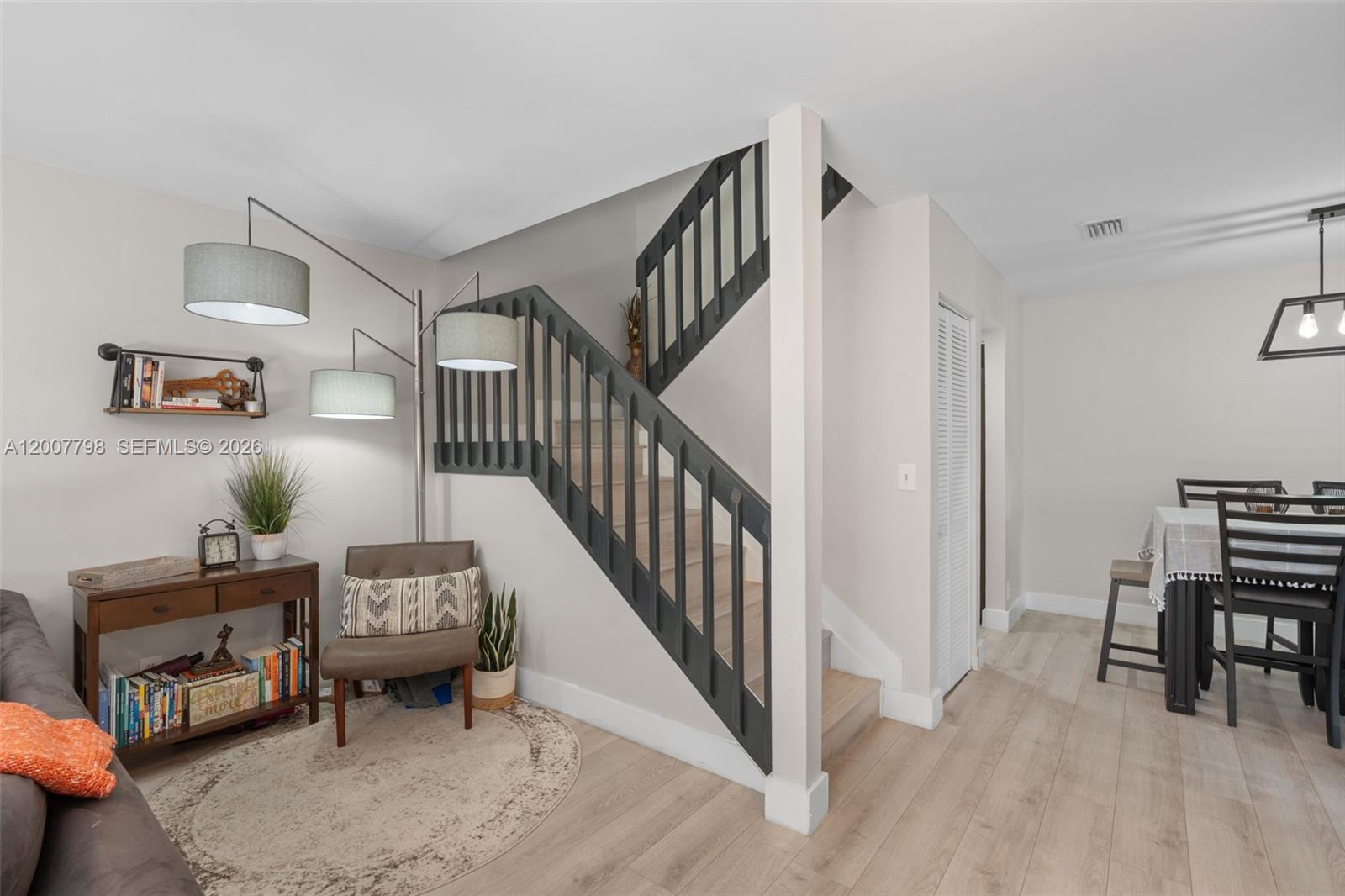 2691 3 / 3 1434 sq. ft. $ 2026-04-25 0 Photo