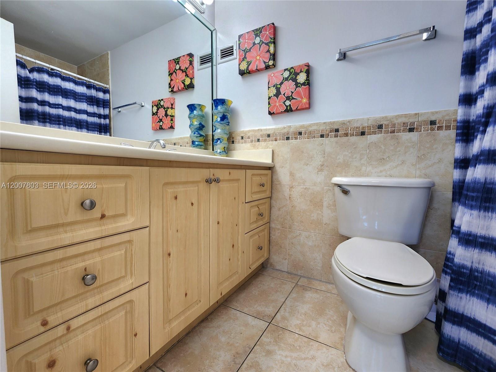 Photo of 3505 Ocean Dr  #1103, Hollywood, Florida, 33019 - 