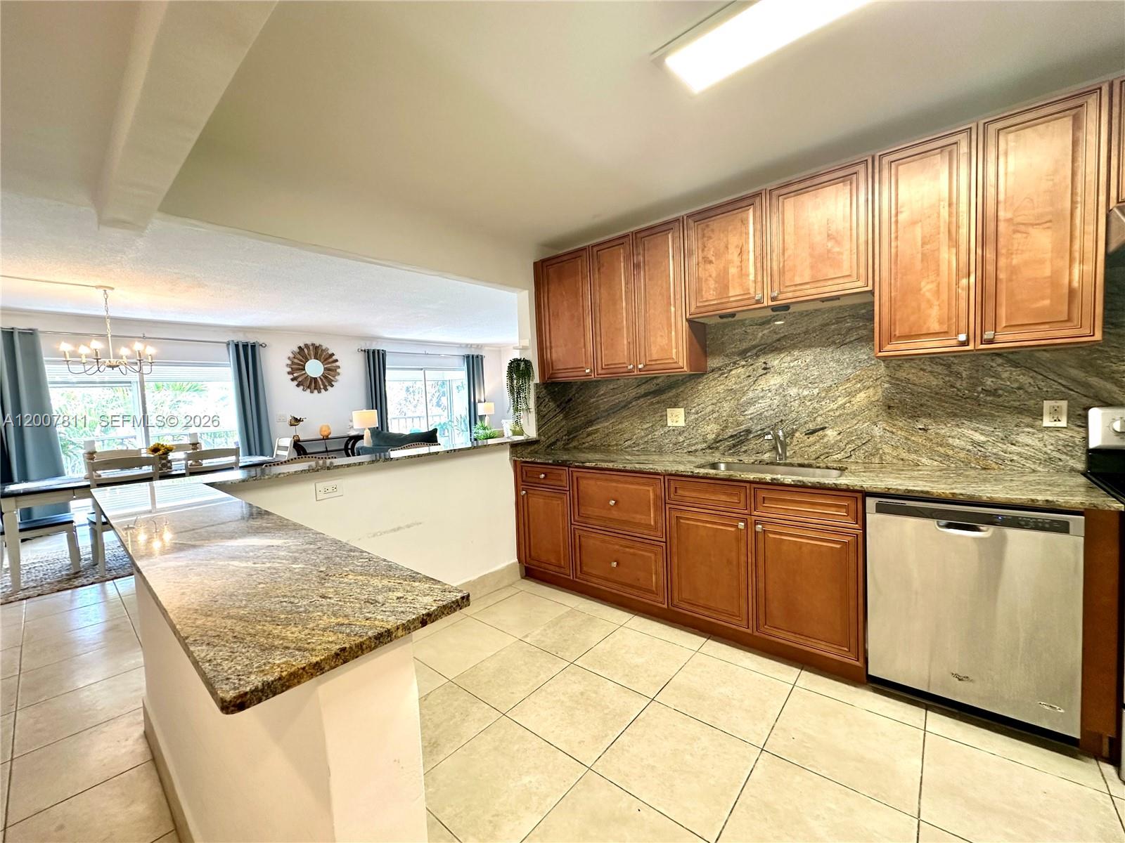 See details 306 3 / 4 1519 sq. ft. $ 2026-04-25 0 Photo