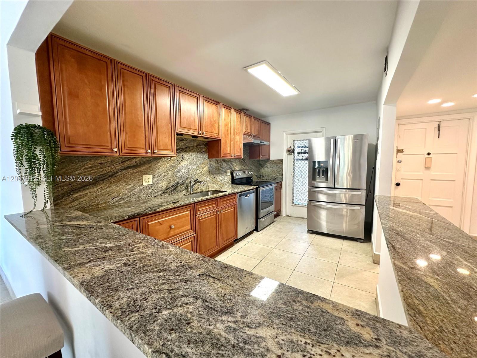 See details 306 3 / 4 1519 sq. ft. $ 2026-04-25 0 Photo