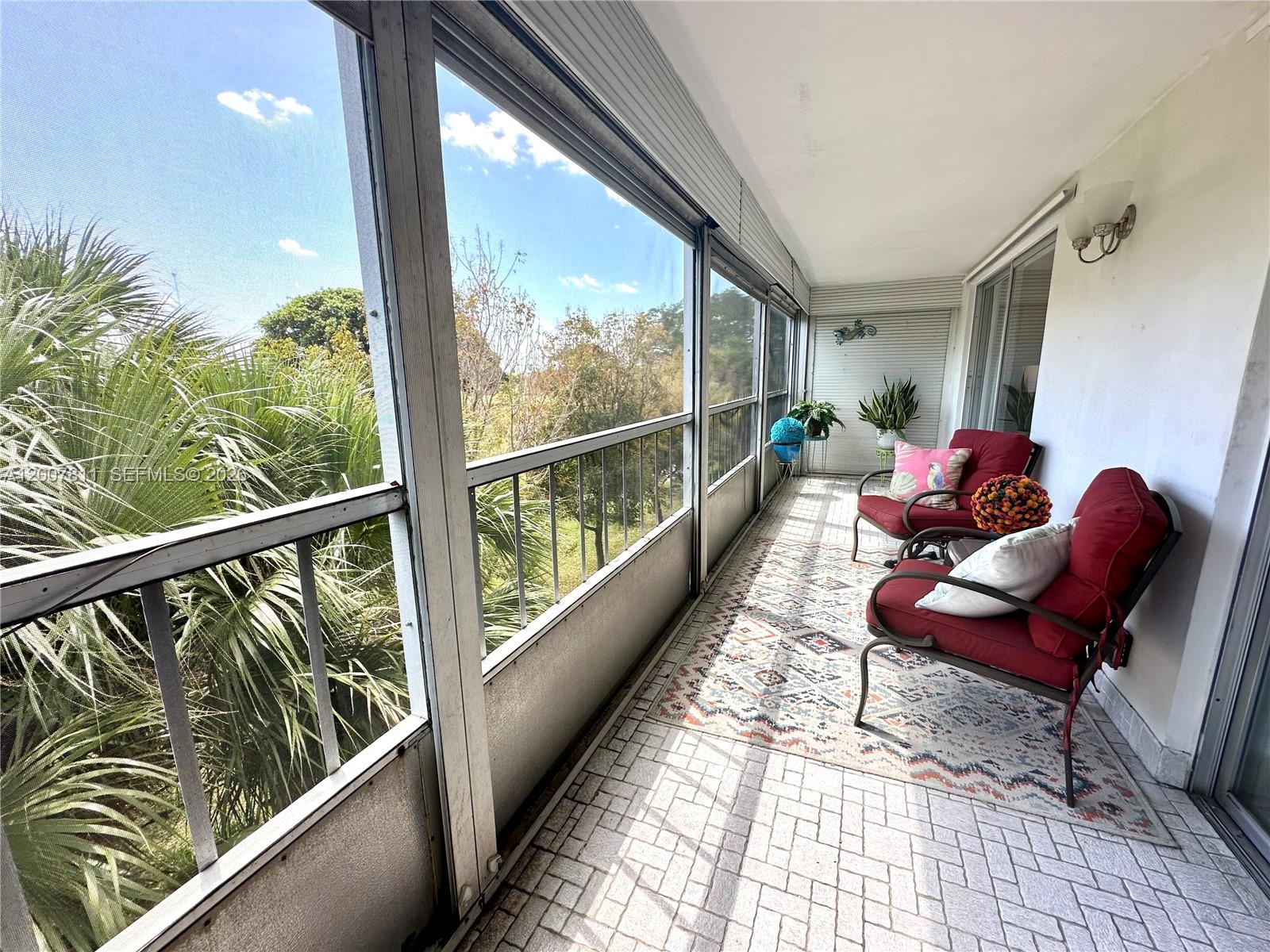 See details 306 3 / 4 1519 sq. ft. $ 2026-04-25 0 Photo