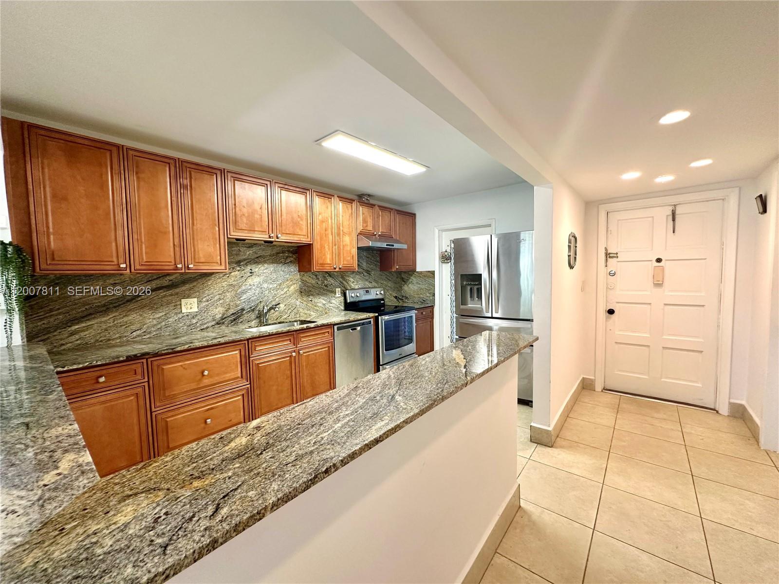 See details 306 3 / 4 1519 sq. ft. $ 2026-04-25 0 Photo