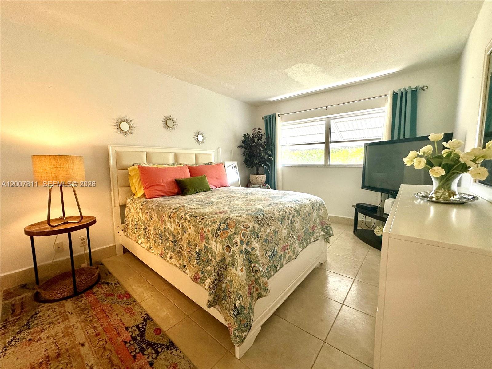 See details 306 3 / 4 1519 sq. ft. $ 2026-04-25 0 Photo