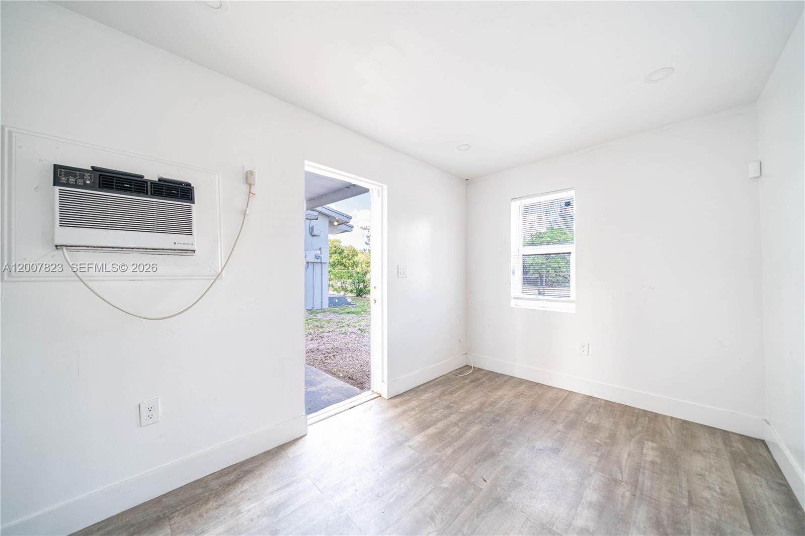 See details / 1530 sq. ft. $ 2026-06-09 0 Photo