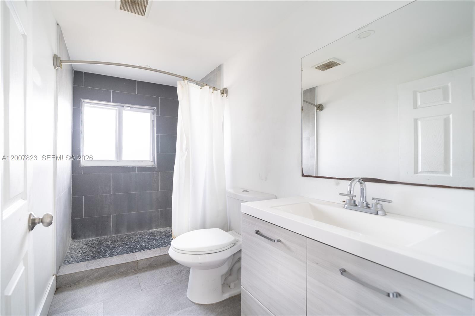 See details / 1530 sq. ft. $ 2026-06-09 0 Photo