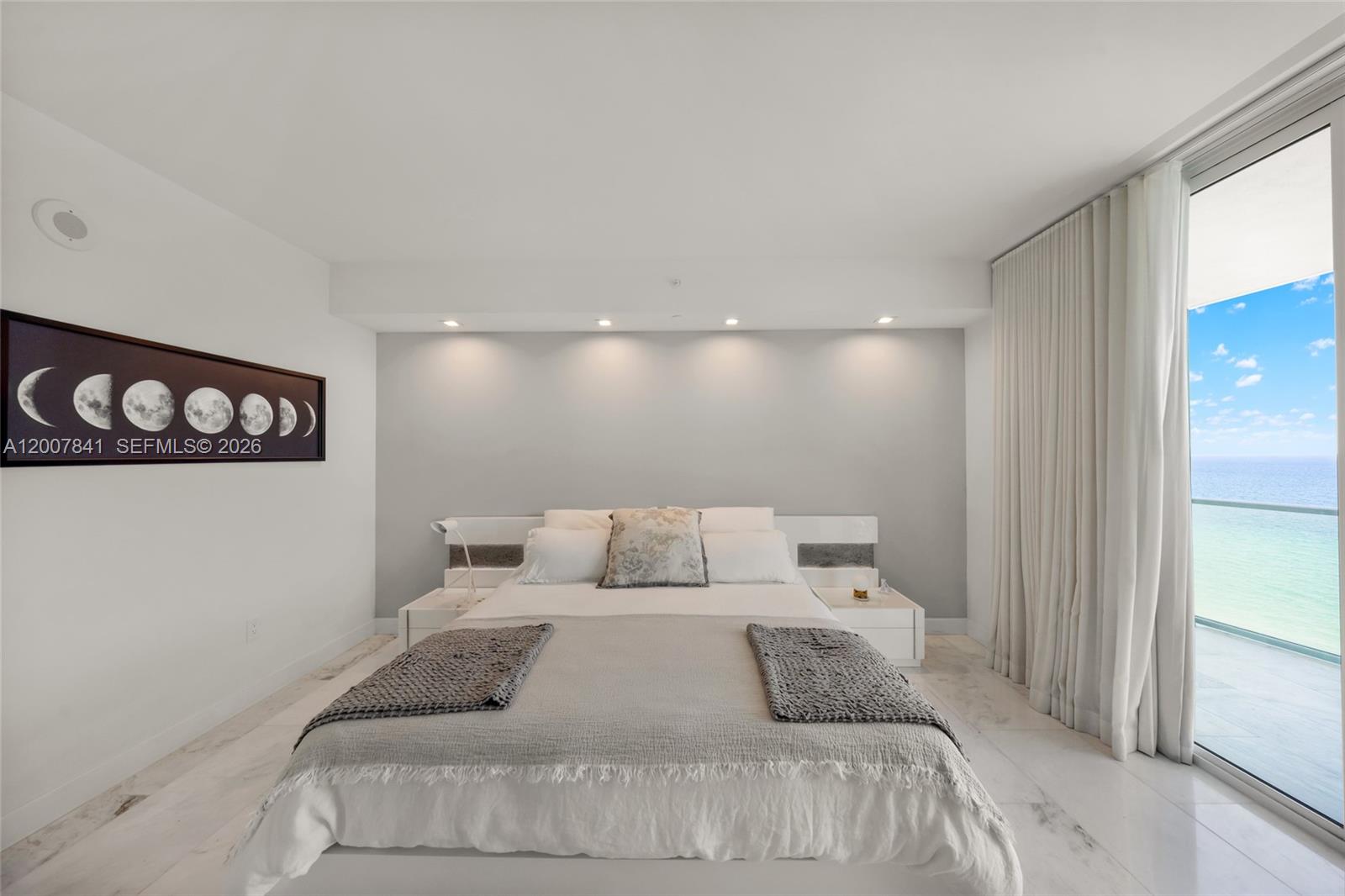 Photo of 3951 Ocean Dr  #1202, Hollywood, Florida, 33019 - 