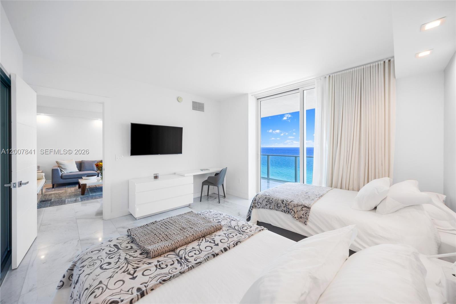 Photo of 3951 Ocean Dr  #1202, Hollywood, Florida, 33019 - 