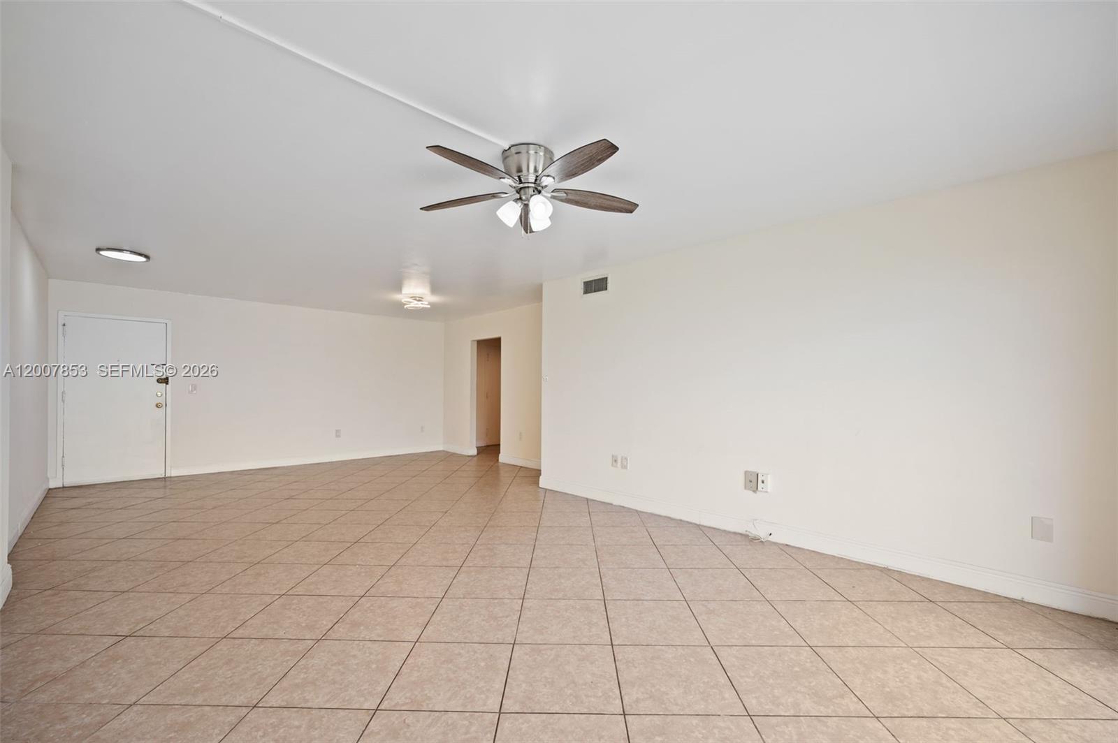 See details 505 2 / 2 1290 sq. ft. $ 2026-05-25 0 Photo