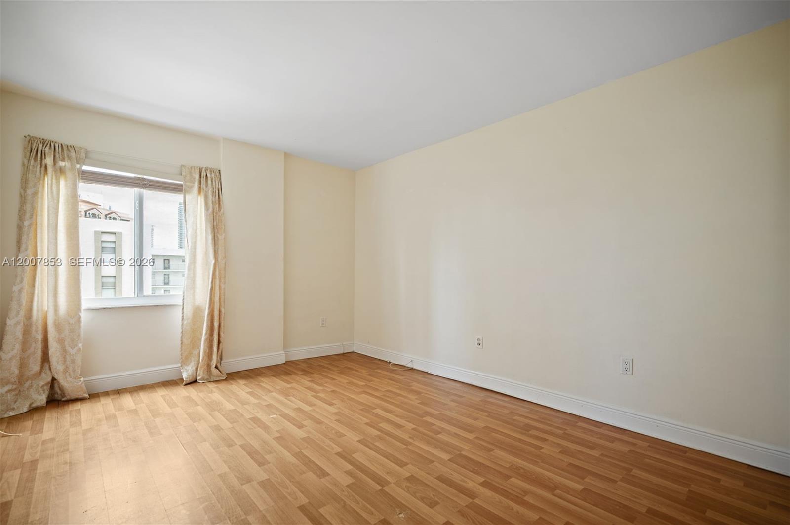 See details 505 2 / 2 1290 sq. ft. $ 2026-05-25 0 Photo