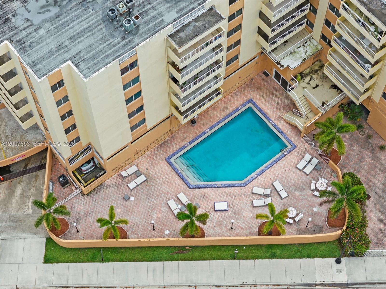 See details 505 2 / 2 1290 sq. ft. $ 2026-05-25 0 Photo
