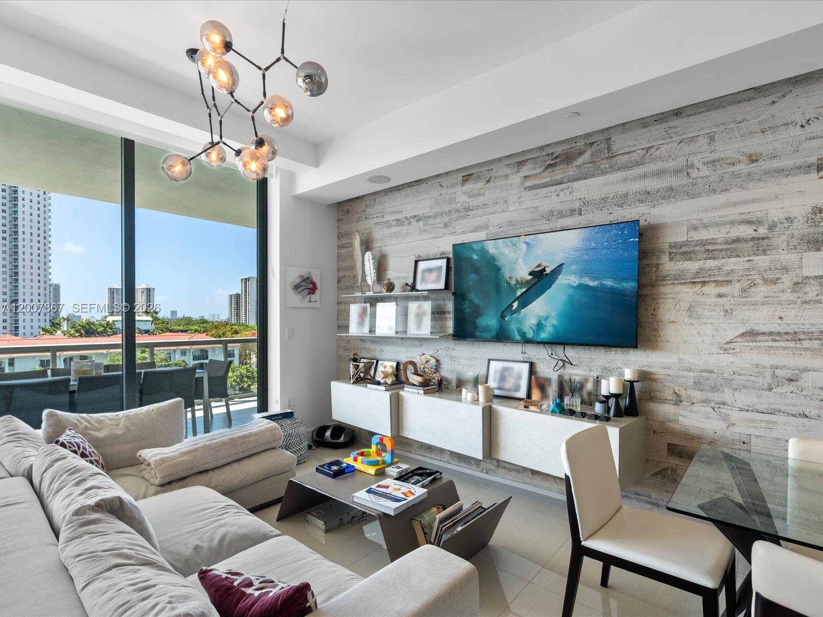 Photo of 3250 188th St  #505, Aventura, Florida, 33180 - 