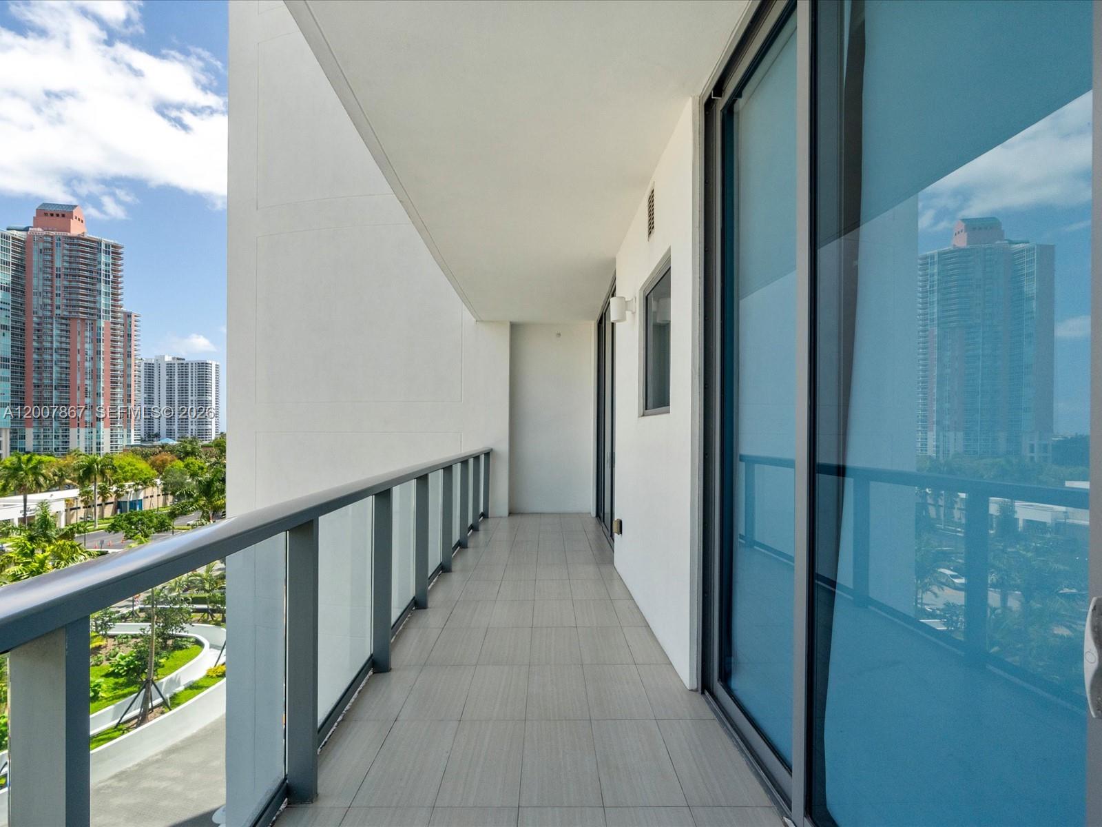 Photo of 3250 188th St  #505, Aventura, Florida, 33180 - 