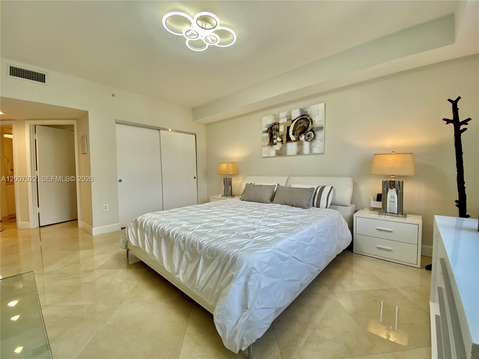 Photo of 19900 Country Club Dr  #1220, Aventura, Florida, 33180 - 