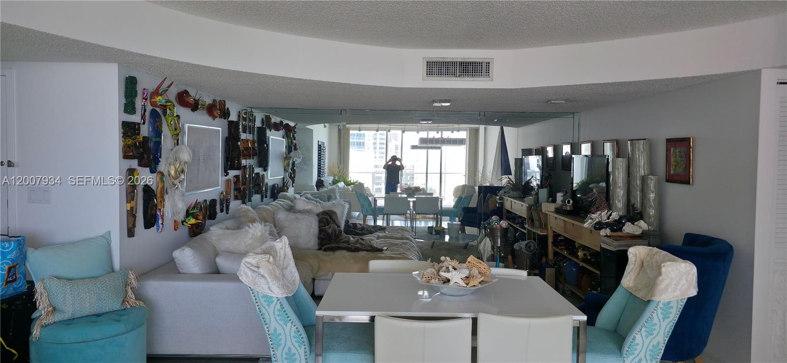 Photo of 2751 Ocean Dr  #1706S, Hollywood, Florida, 33019 - 