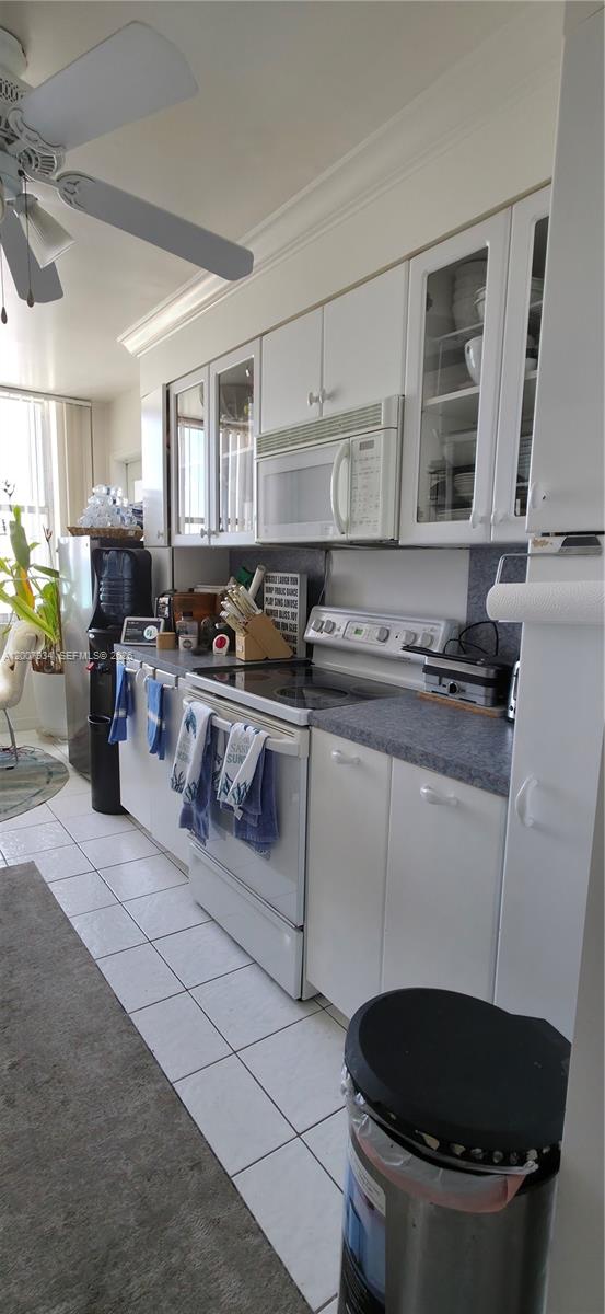 Photo of 2751 Ocean Dr  #1706S, Hollywood, Florida, 33019 - 