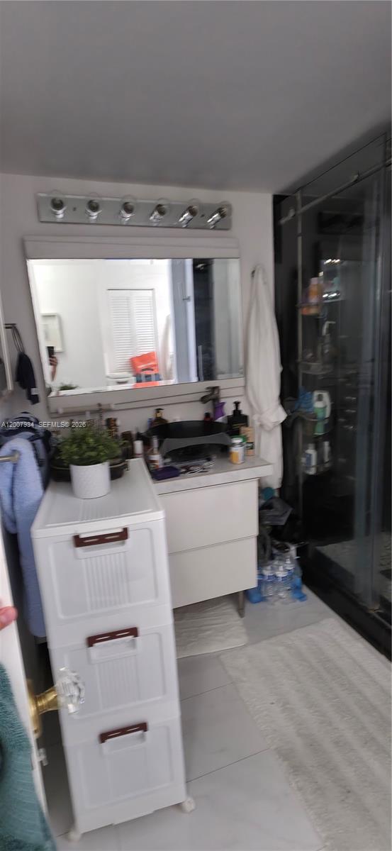 Photo of 2751 Ocean Dr  #1706S, Hollywood, Florida, 33019 - 