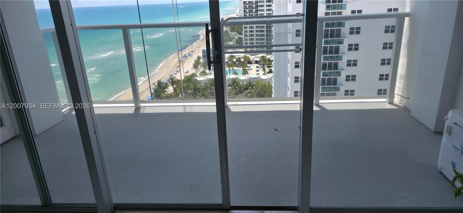 Photo of 2751 Ocean Dr  #1706S, Hollywood, Florida, 33019 - 