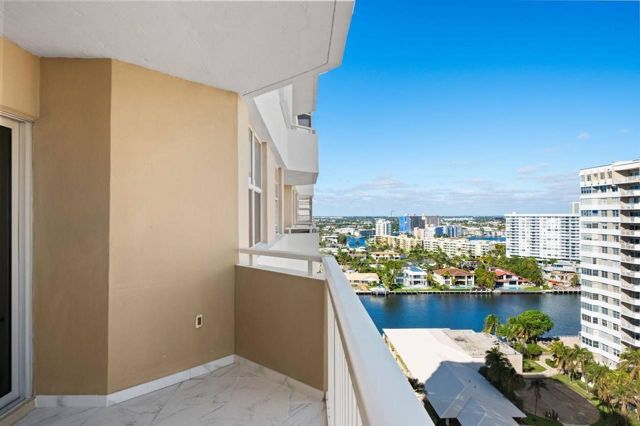 Ver detalles 16b 1 / 870 sq. ft. $ 2026-06-17 0 foto