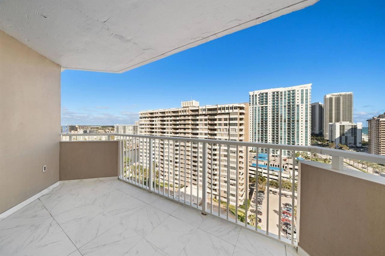 Ver detalles 16b 1 / 870 sq. ft. $ 2026-06-17 0 foto