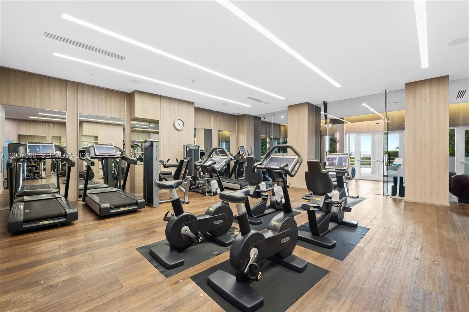 Photo of 2711 Ocean Dr  #606, Hollywood, Florida, 33019 - 