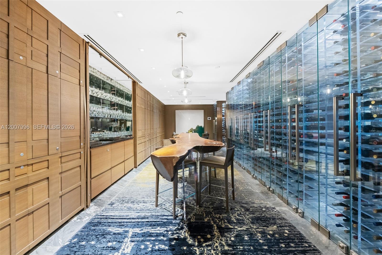 Photo of 2711 Ocean Dr  #606, Hollywood, Florida, 33019 - 