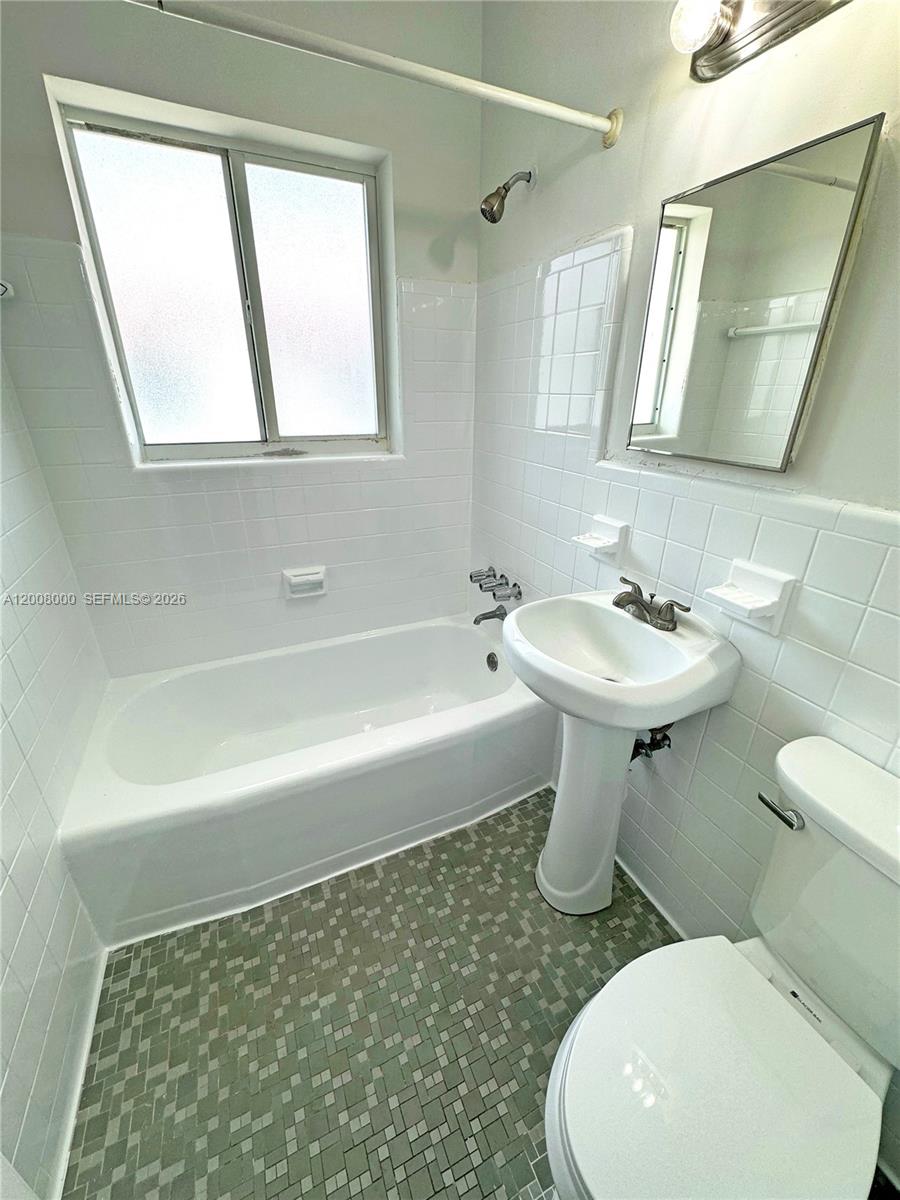 See details / 1600 sq. ft. $ 2026-04-26 0 Photo