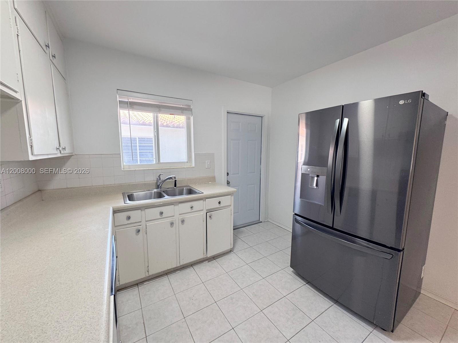 See details / 1600 sq. ft. $ 2026-04-26 0 Photo