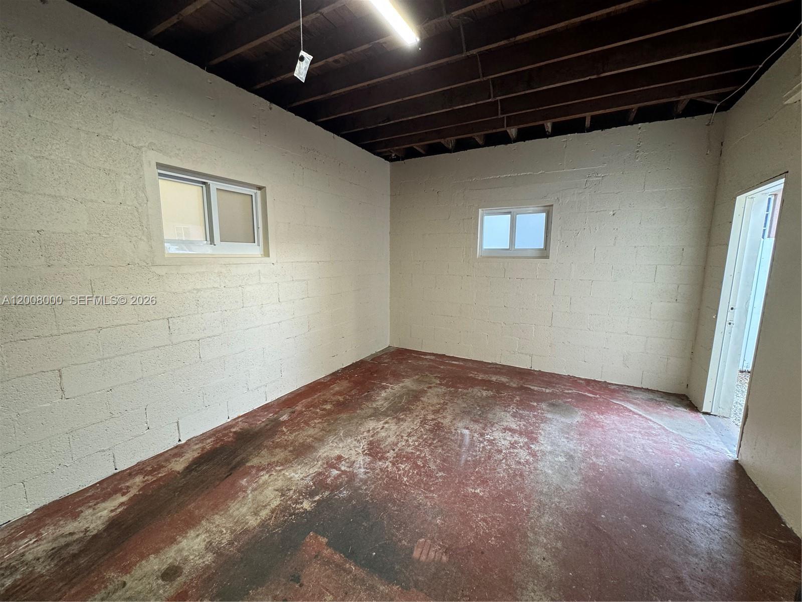 See details / 1600 sq. ft. $ 2026-04-26 0 Photo